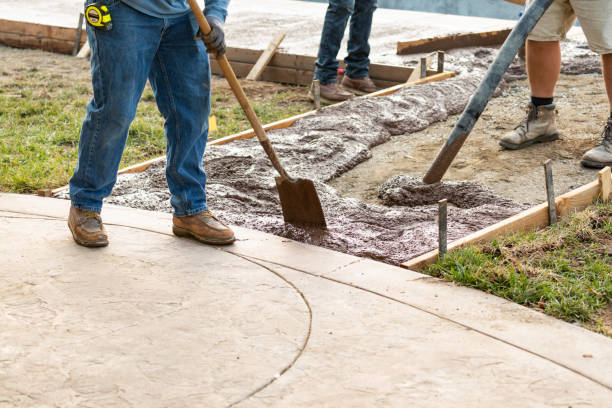 Best Concrete Sidewalk Installation in Brown City, MI